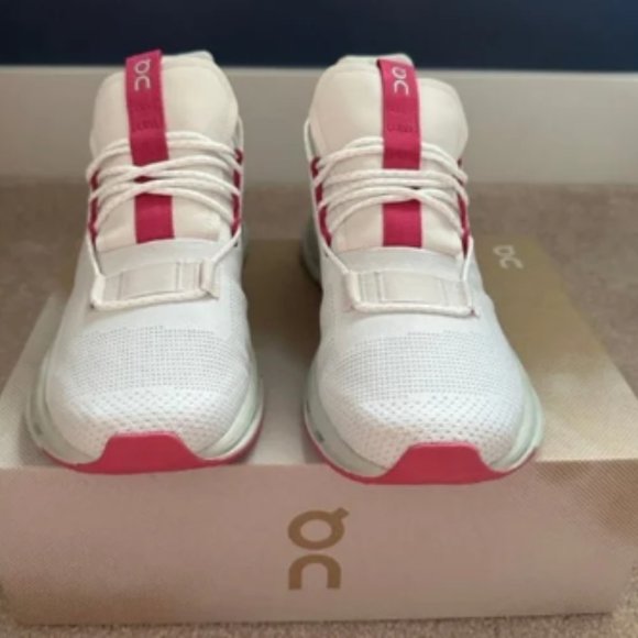 On CloudNova Running Barbie Pink Shoes - Picture 4 of 5